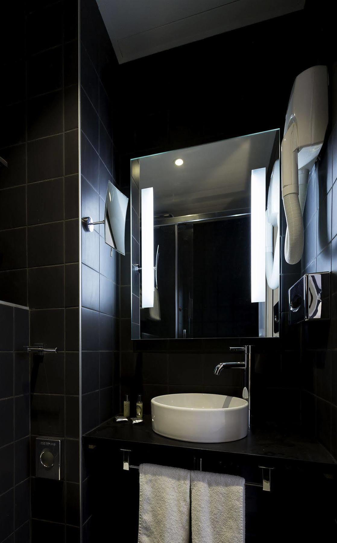 Hotel Mirabeau Eiffel Париж Екстер'єр фото